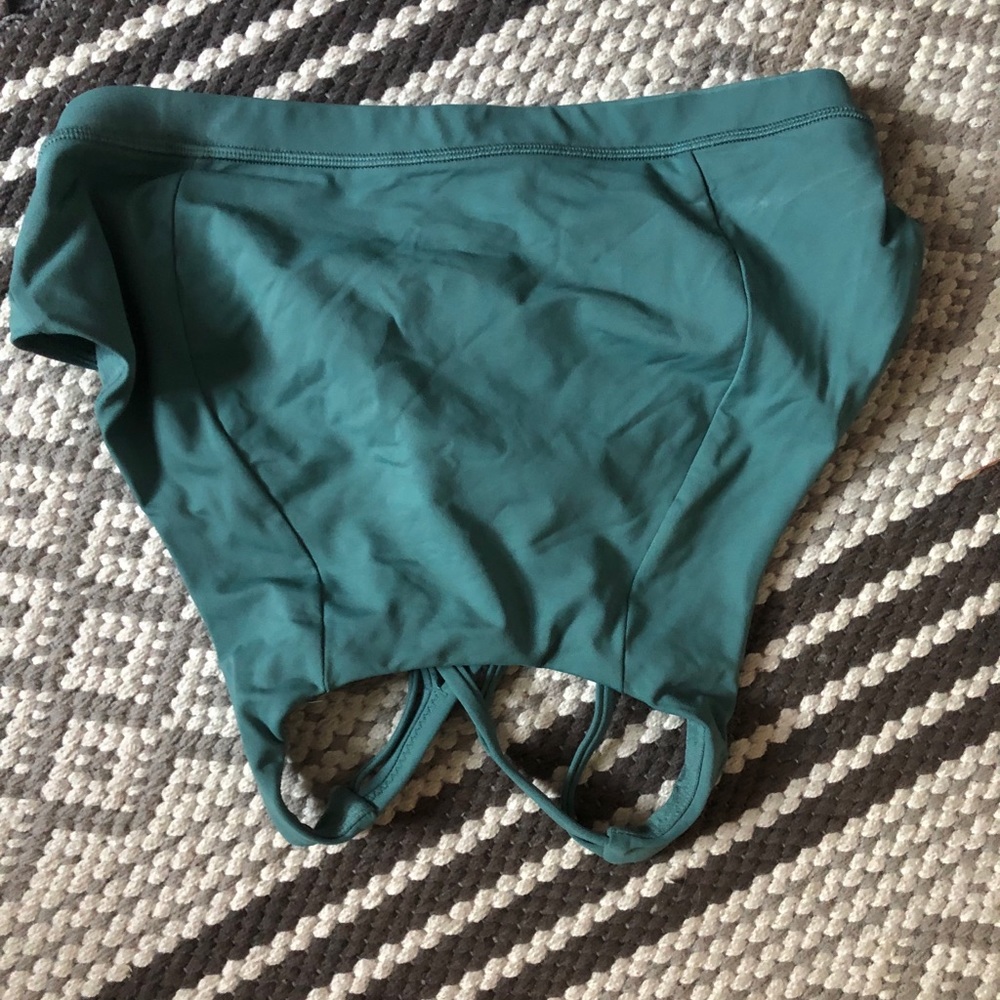 Lululemon sports bra EUC